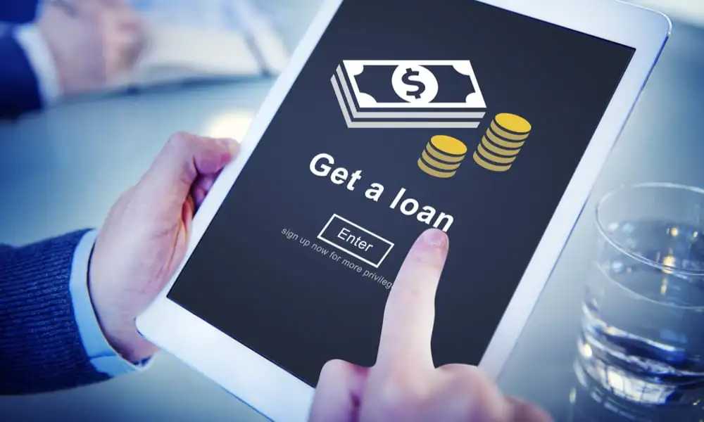 Online Personal Loans vs. Traditional Bank Loans: Which Is Right for You?